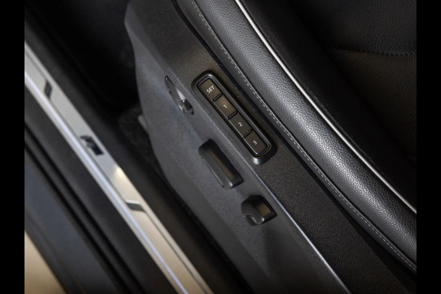 Volkswagen Tiguan 2.0 TSI 4Motion 2x R-line / 220pk / Leder / Pano / Led / Head-up / Virtual Cockpit / 360 camera