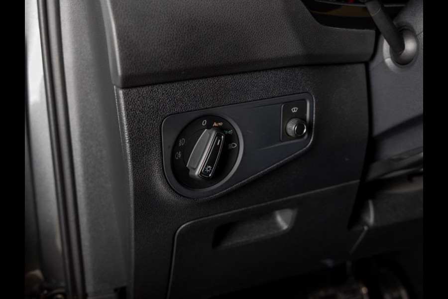 Volkswagen Tiguan 2.0 TSI 4Motion 2x R-line / 220pk / Leder / Pano / Led / Head-up / Virtual Cockpit / 360 camera