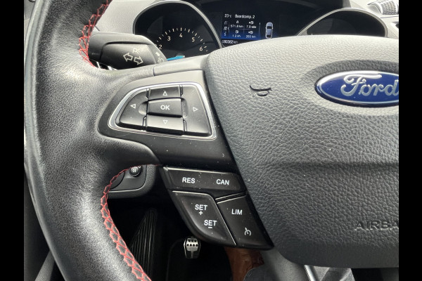 Ford Kuga 1.5 EcoBoost ST Line 150pk/110kW 6-bak | Bi-Xenon | Camera | Spoiler | Elek. achterklep | Winter Pack | etc. etc.