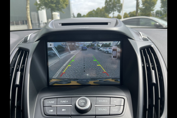 Ford Kuga 1.5 EcoBoost ST Line 150pk/110kW 6-bak | Bi-Xenon | Camera | Spoiler | Elek. achterklep | Winter Pack | etc. etc.