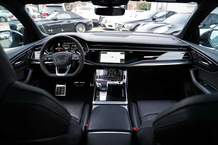 Audi RSQ8 4.0 TFSI RS Q8 Quattro | Massage | Sterrenhemel | Alcantara | Stoelkoeling/verwarming | Bang&Olufsen | Memory | 23 inch