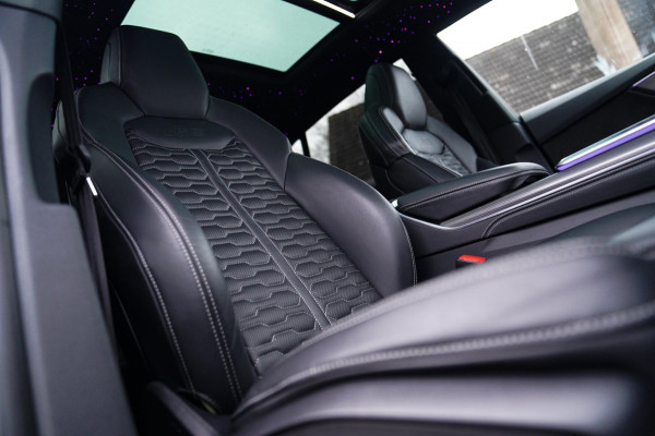 Audi RSQ8 4.0 TFSI RS Q8 Quattro | Massage | Sterrenhemel | Alcantara | Stoelkoeling/verwarming | Bang&Olufsen | Memory | 23 inch