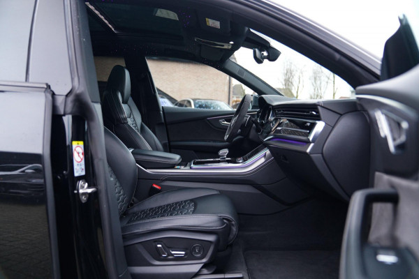 Audi RSQ8 4.0 TFSI RS Q8 Quattro | Massage | Sterrenhemel | Alcantara | Stoelkoeling/verwarming | Bang&Olufsen | Memory | 23 inch