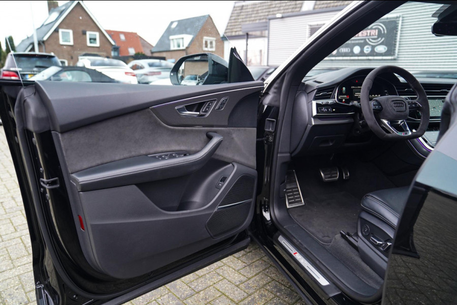 Audi RSQ8 4.0 TFSI RS Q8 Quattro | Massage | Sterrenhemel | Alcantara | Stoelkoeling/verwarming | Bang&Olufsen | Memory | 23 inch