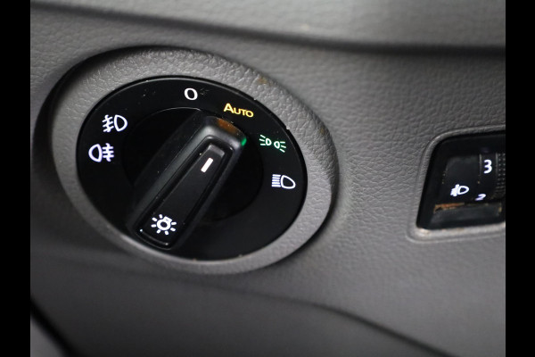 Volkswagen Crafter 35 2.0 TDI L3H3 Exclusive EURO VI | Automaat 140 pk | Navi |