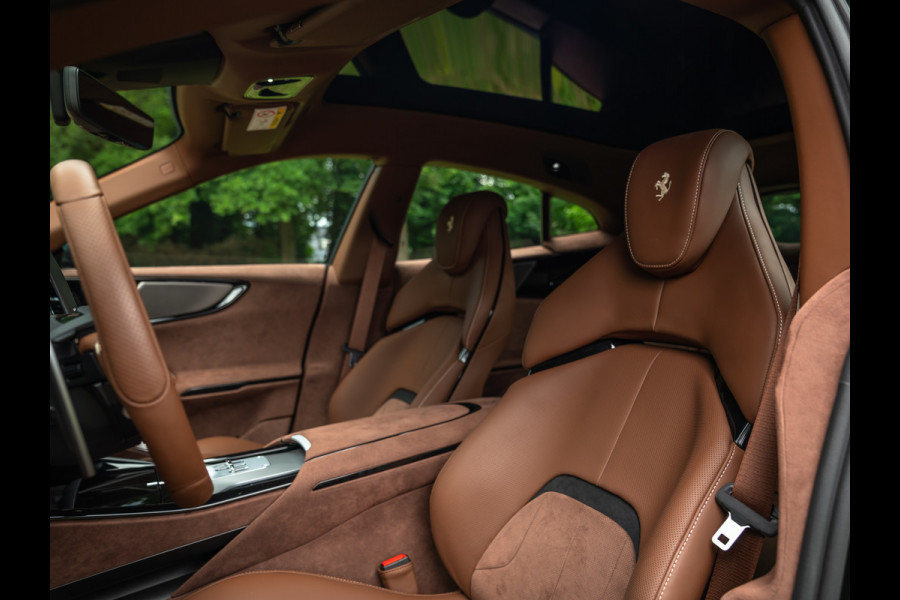 Ferrari Purosangue 6.5 V12 | Verde Zeltweg | Airbrushed shields | Carbon exterior | Lift