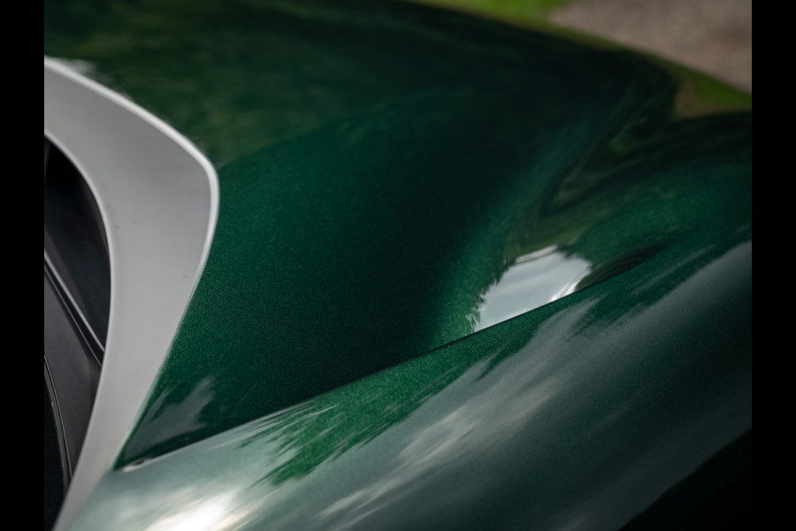 Ferrari Purosangue 6.5 V12 | Verde Zeltweg | Airbrushed shields | Carbon exterior | Lift