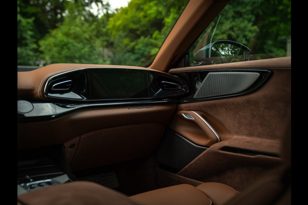 Ferrari Purosangue 6.5 V12 | Verde Zeltweg | Airbrushed shields | Carbon exterior | Lift