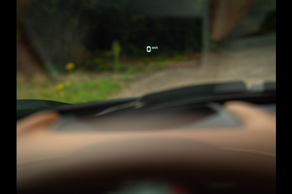 Ferrari Purosangue 6.5 V12 | Verde Zeltweg | Airbrushed shields | Carbon exterior | Lift