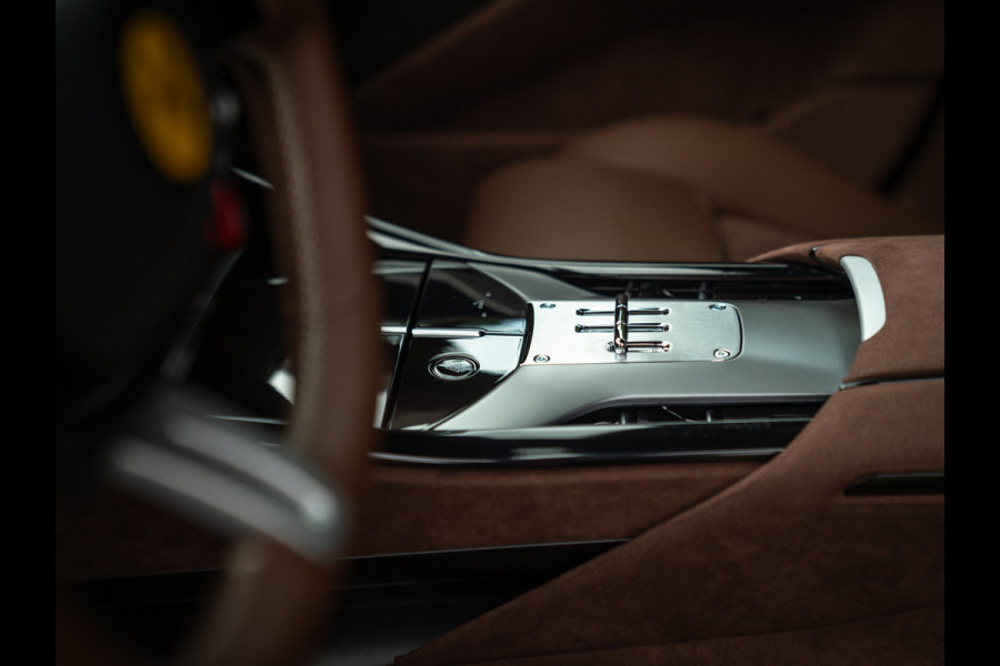 Ferrari Purosangue 6.5 V12 | Verde Zeltweg | Airbrushed shields | Carbon exterior | Lift