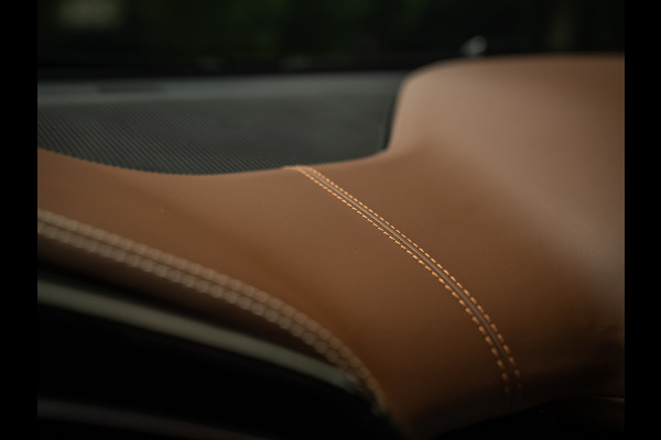 Ferrari Purosangue 6.5 V12 | Verde Zeltweg | Airbrushed shields | Carbon exterior | Lift