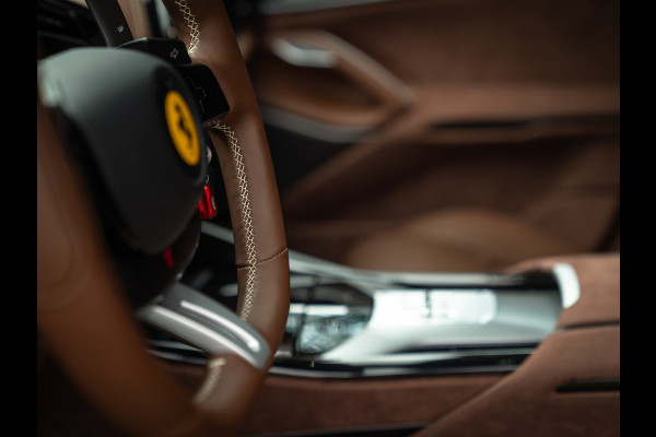 Ferrari Purosangue 6.5 V12 | Verde Zeltweg | Airbrushed shields | Carbon exterior | Lift