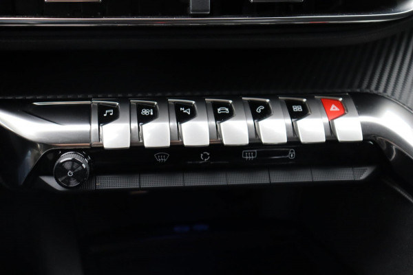 Peugeot 3008 1.2 PureTech Blue Lease Executive Avantage org.NL camera