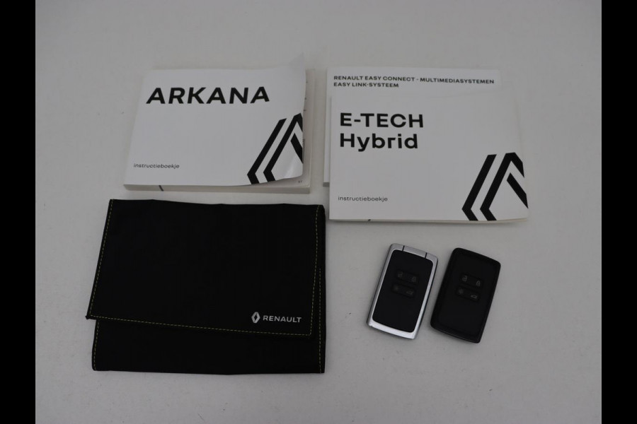 Renault Arkana 1.6 E-Tech Hybrid 145 Intens | Stoelverwarming | Adaptive cruise | Camera | Carplay | Stuurverwarming | Half leder | Navigatie | Climate control