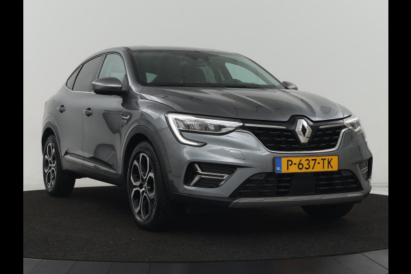 Renault Arkana 1.6 E-Tech Hybrid 145 Intens | Stoelverwarming | Adaptive cruise | Camera | Carplay | Stuurverwarming | Half leder | Navigatie | Climate control