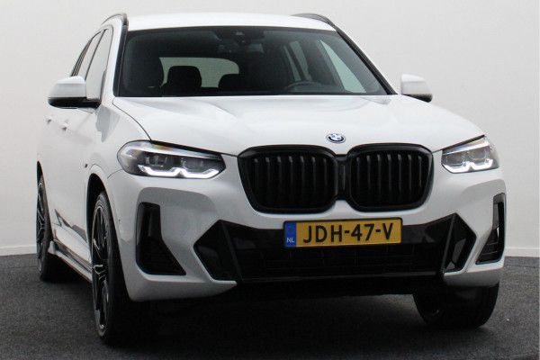 BMW X3 xDrive30e High Executive M-pakket Leer, Stoelverwarming, Camera, Cruise, Apple Carplay, LED, DAB, 21''