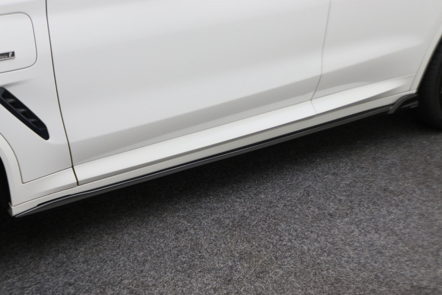 BMW X3 xDrive30e High Executive M-pakket Leer, Stoelverwarming, Camera, Cruise, Apple Carplay, LED, DAB, 21''