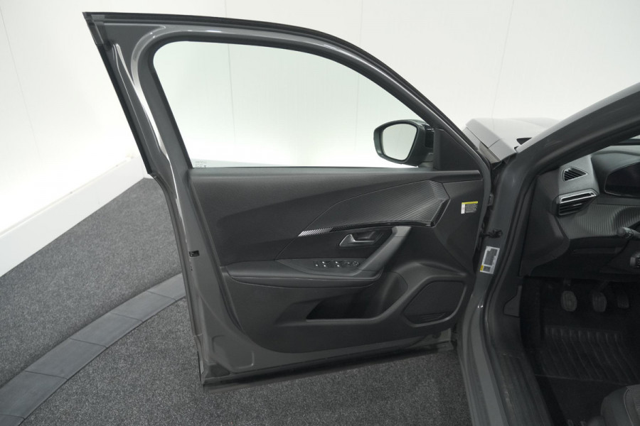 Peugeot 2008 PureTech 100 Allure | Camera | Navigatie | Parkeersensoren | Apple Carplay