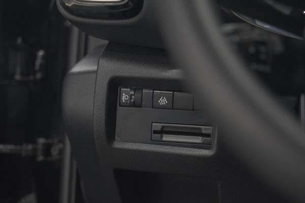 Citroën C5 Aircross Hybrid 136 e-DCS6 Plus | Camera | Apple Carplay | Parkeersensoren | Navigatie