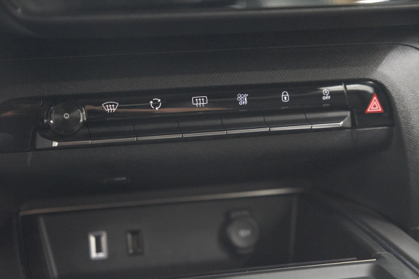 Citroën C5 Aircross Hybrid 136 e-DCS6 Plus | Camera | Apple Carplay | Parkeersensoren | Navigatie