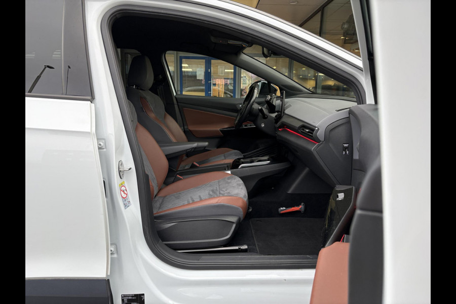 Volkswagen ID.4 Max 77 kWh | 92% SoH | Wegklapbare Trekhaak | Stoel-, Stuur- & Voorruitverwarming | Adaptive cruise control | Camera