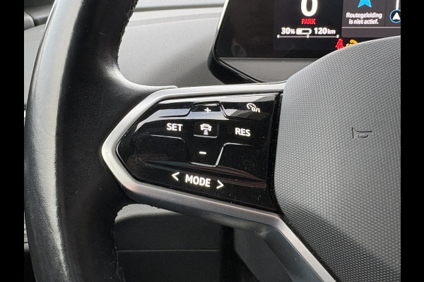 Volkswagen ID.4 Max 77 kWh | 92% SoH | Wegklapbare Trekhaak | Stoel-, Stuur- & Voorruitverwarming | Adaptive cruise control | Camera