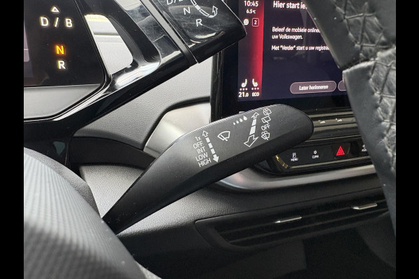 Volkswagen ID.4 Max 77 kWh | 92% SoH | Wegklapbare Trekhaak | Stoel-, Stuur- & Voorruitverwarming | Adaptive cruise control | Camera