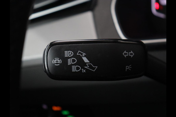 Volkswagen Passat 1.4 TSI PHEV GTE | Stoelverwarming | Virtual Cockpit | Massage | Memory | Carplay | Camera | Matrix LED | Navigatie | Parkeerhulp | Adaptive cruise | Plug In