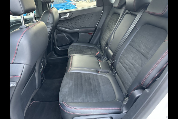 Ford Kuga 1.5 EcoB. ST-Line X TREKHAAK! TECHPACK! WINTERPACK!