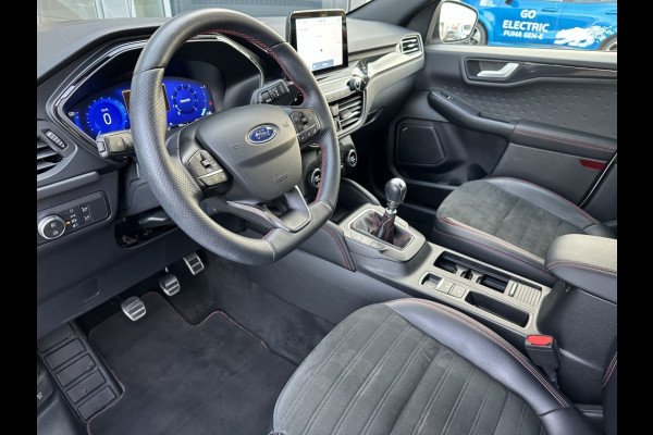 Ford Kuga 1.5 EcoB. ST-Line X TREKHAAK! TECHPACK! WINTERPACK!