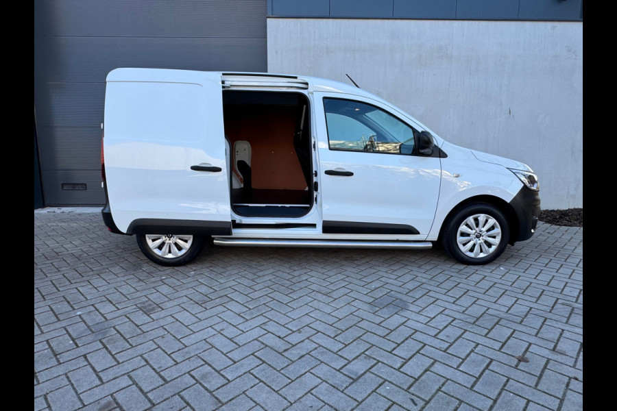 Renault Express 1.5 dCi 95 Comfort * Trekhaak * Airco * Bluetooth * Cruise Control *