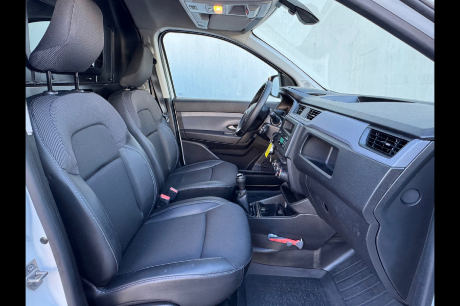 Renault Express 1.5 dCi 95 Comfort * Trekhaak * Airco * Bluetooth * Cruise Control *