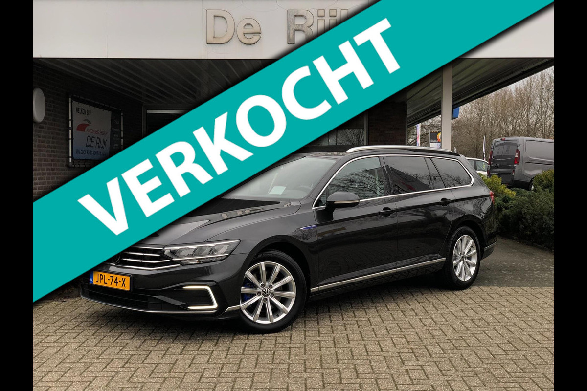 Volkswagen Passat Variant 1.4 TSI PHEV GTE Business | Navi, ACC, Head-Up, Camera, Stoelverw., Climate, Trekhaak, App Connect |