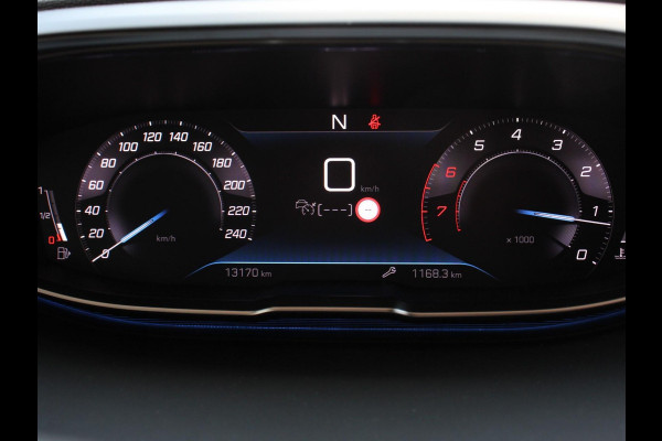 Peugeot 3008 1.2 PureTech 130 pk Automaat Allure Pack Business | Stoelverwarming voor | Climate control | Achteruitrij camera | Electrisch bedienbare achterklep | LED | Apple Carplay/ Android Auto | Parkeersensoren | Cruise control |