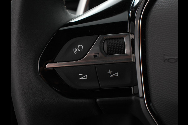 Peugeot 3008 1.2 PureTech 130 pk Automaat Allure Pack Business | Stoelverwarming voor | Climate control | Achteruitrij camera | Electrisch bedienbare achterklep | LED | Apple Carplay/ Android Auto | Parkeersensoren | Cruise control |