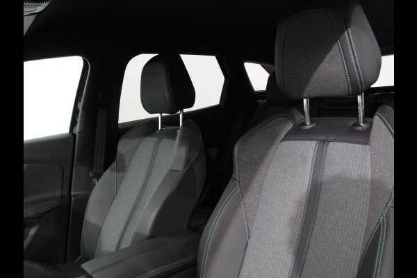 Peugeot 3008 1.2 PureTech 130 pk Automaat Allure Pack Business | Stoelverwarming voor | Climate control | Achteruitrij camera | Electrisch bedienbare achterklep | LED | Apple Carplay/ Android Auto | Parkeersensoren | Cruise control |