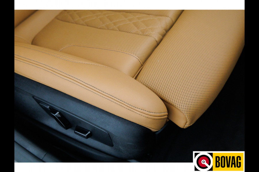 BMW 5 Serie 545e xDrive automaat 394 PK M-Sport M-performance parts Shadowline, Stoel + Stuurverw. 20" LMV, Ambiance verlichting, Driver assist