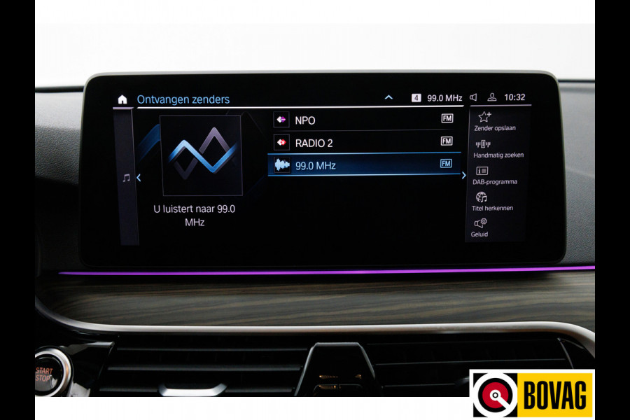 BMW 5 Serie 545e xDrive automaat 394 PK M-Sport M-performance parts Shadowline, Stoel + Stuurverw. 20" LMV, Ambiance verlichting, Driver assist