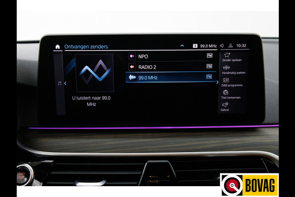 BMW 5 Serie 545e xDrive automaat 394 PK M-Sport M-performance parts Shadowline, Stoel + Stuurverw. 20" LMV, Ambiance verlichting, Driver assist