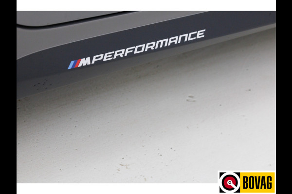 BMW 5 Serie 545e xDrive automaat 394 PK M-Sport M-performance parts Shadowline, Stoel + Stuurverw. 20" LMV, Ambiance verlichting, Driver assist