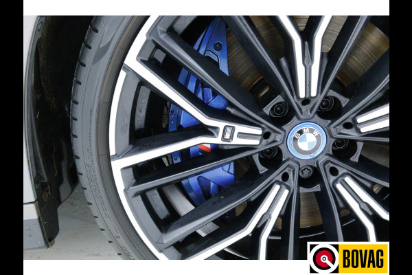 BMW 5 Serie 545e xDrive automaat 394 PK M-Sport M-performance parts Shadowline, Stoel + Stuurverw. 20" LMV, Ambiance verlichting, Driver assist