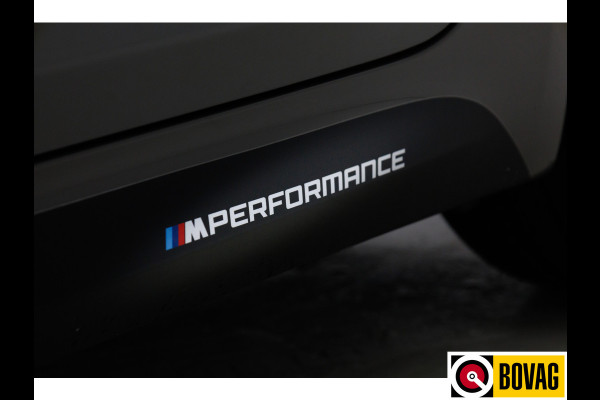 BMW 5 Serie 545e xDrive automaat 394 PK M-Sport M-performance parts Shadowline, Stoel + Stuurverw. 20" LMV, Ambiance verlichting, Driver assist