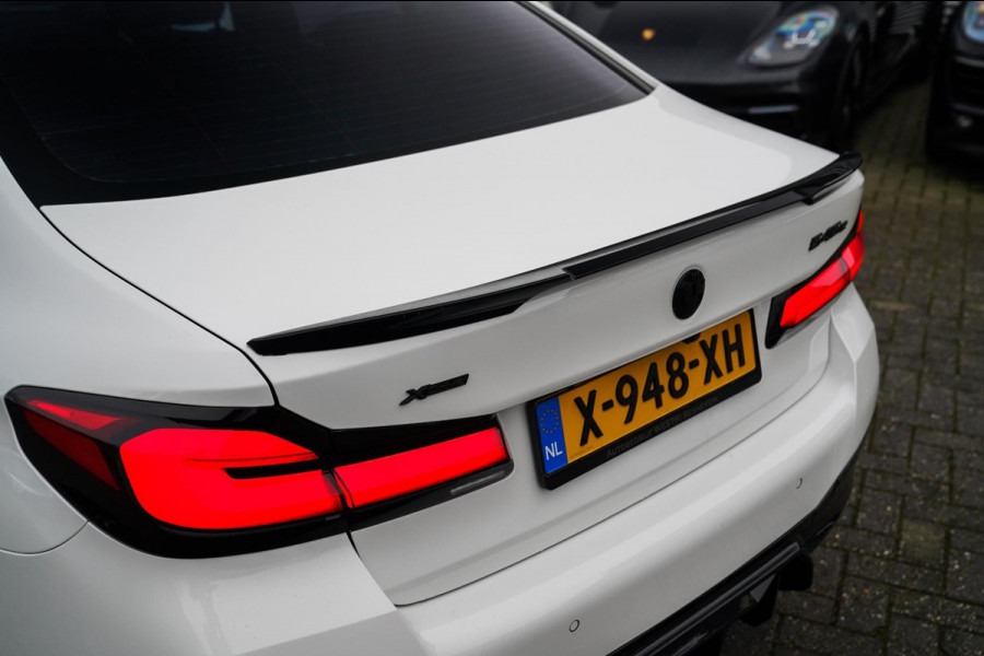 BMW 5 Serie 545e xDrive Business Edition Plus | M-pakket | BTW | Panorama | Bowers&Wilkins | Sfeerverlichting | M-performance |