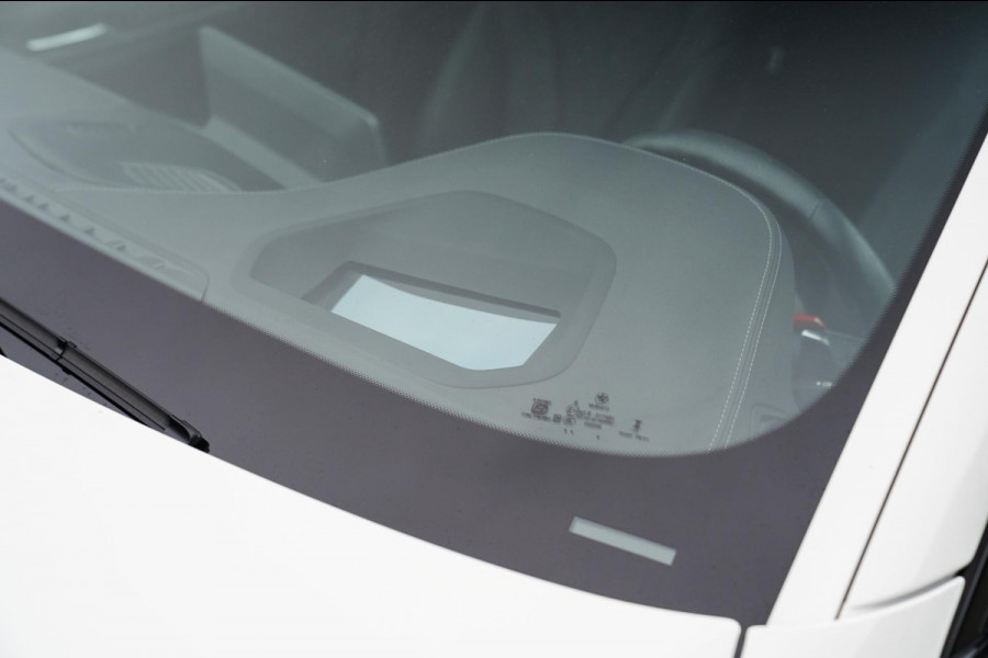 BMW 5 Serie 545e xDrive Business Edition Plus | M-pakket | BTW | Panorama | Bowers&Wilkins | Sfeerverlichting | M-performance |