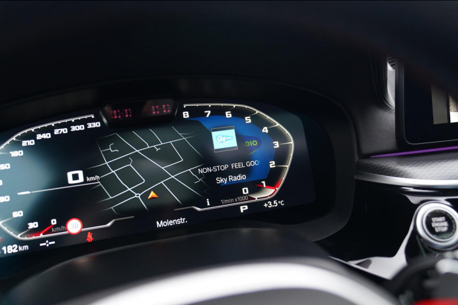 BMW 5 Serie 545e xDrive Business Edition Plus | M-pakket | BTW | Panorama | Bowers&Wilkins | Sfeerverlichting | M-performance |