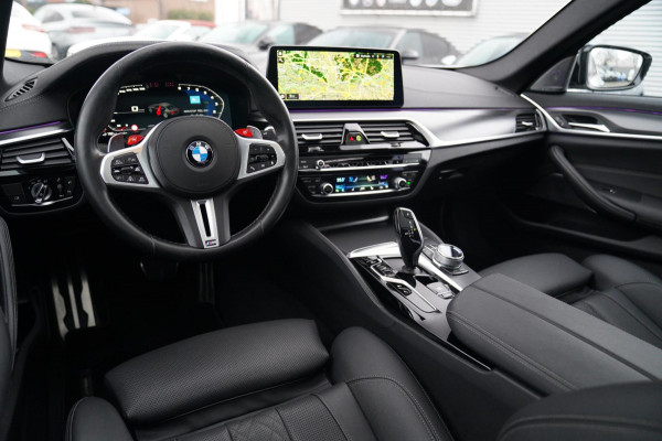 BMW 5 Serie 545e xDrive Business Edition Plus | M-pakket | BTW | Panorama | Bowers&Wilkins | Sfeerverlichting | M-performance |