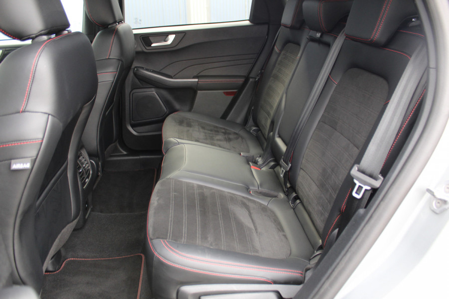 Ford Kuga 2.5-225 PK PHEV ST-Line X Hybride rijden voor een reële prijs ! Winter Pack, Driver Assistance Pack, Achteruitrijcamera