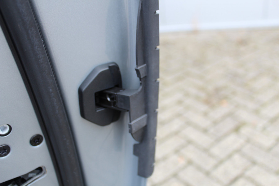 Ford Kuga 2.5-225 PK PHEV ST-Line X Hybride rijden voor een reële prijs ! Winter Pack, Driver Assistance Pack, Achteruitrijcamera