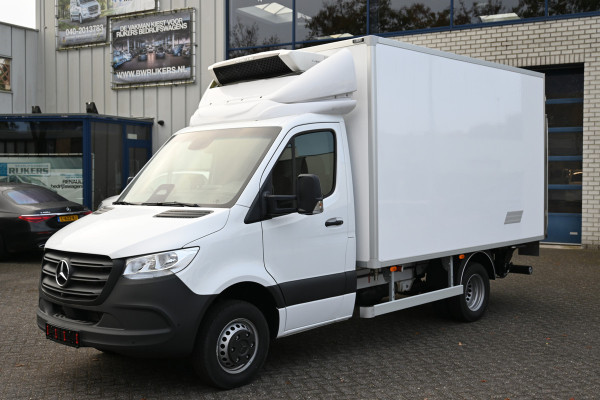 Mercedes-Benz Sprinter 517 CDI Koel-vries Bakwagen met laadklep Thermoking V500 Max D/N koeling