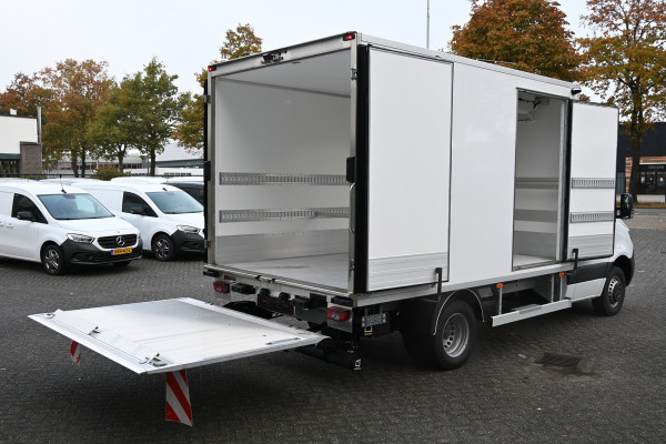 Mercedes-Benz Sprinter 517 CDI Koel-vries Bakwagen met laadklep Thermoking V500 Max D/N koeling